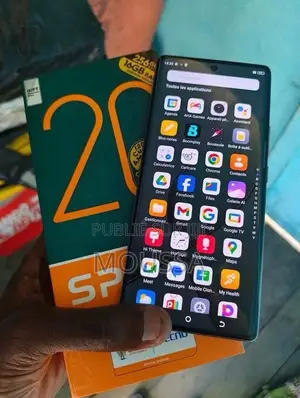 Nouveau Tecno Spark 20 Pro 256 GB Vert