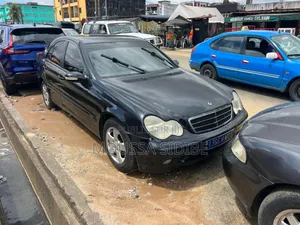 Mercedes-Benz C200 2004 Noir