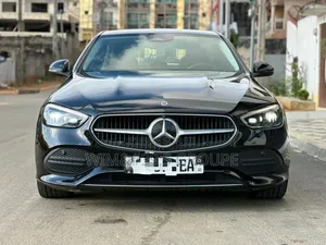 Neuf Mercedes-Benz C200 2023 Noir