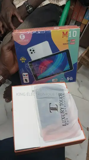 Neuf Luxury Touch E825 256 GO