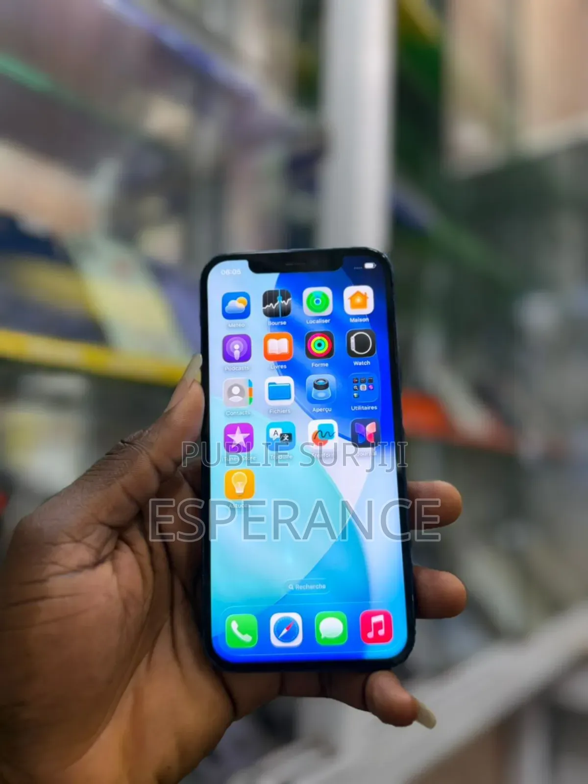 Apple iPhone 12 64 GB Bleu
