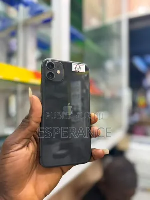 Apple iPhone 11 64 GB Noir