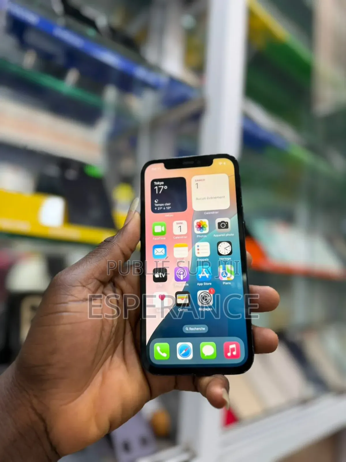 Apple iPhone 12 64 GB Noir