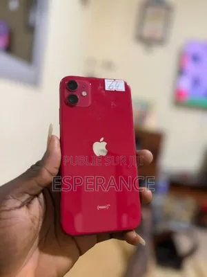 Apple iPhone 11 64 GB Rouge
