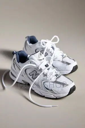New Balance 530
