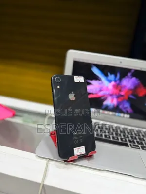 Apple iPhone XR 64 GB Noir