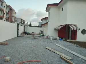 3chbre Villa dans Ismael Coulibaly, Cocody à Vendre
