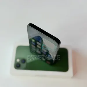 Neuf Apple iPhone 13 128 GB Vert