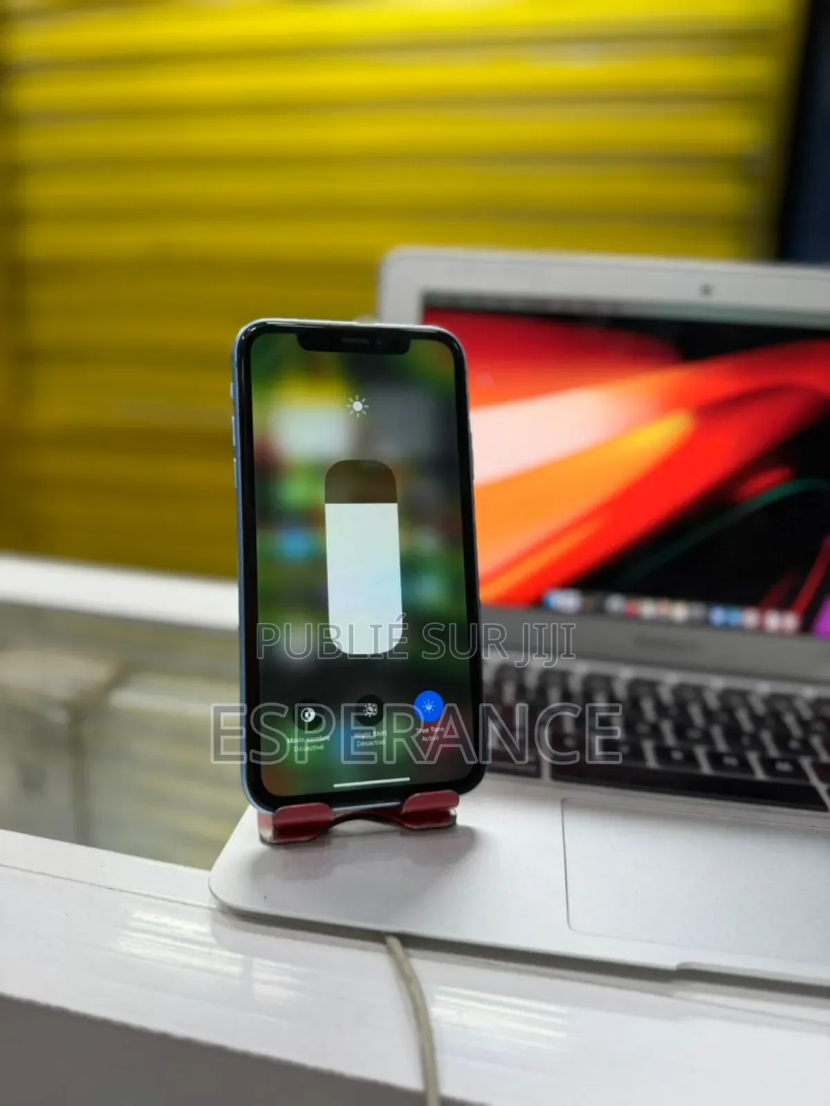 Apple iPhone XR 64 GB Bleu