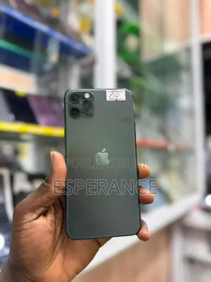 Apple iPhone 11 Pro Max 64 GB Rouge