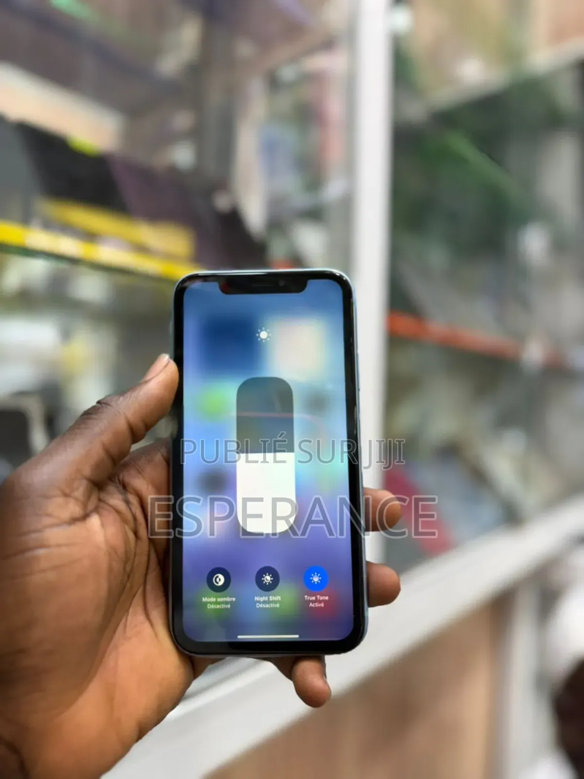Apple iPhone XR 64 GB Bleu