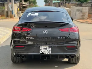 Neuf Mercedes-Benz GLE53 2022 Noir
