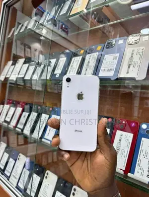 Nouveau Apple iPhone XR 64 GB Blanc