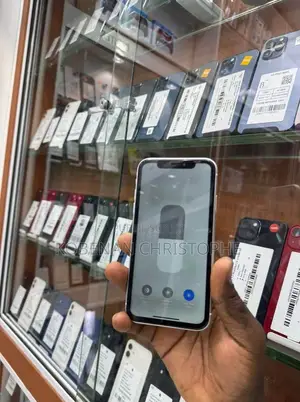 Nouveau Apple iPhone XR 64 GB Blanc