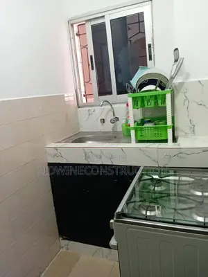 Meublé 1chbre Appartement dans Appartement, Koumassi à Louer