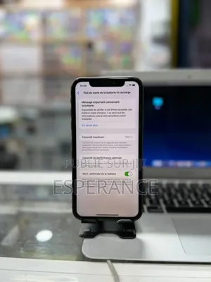 Apple iPhone 11 64 GB Noir