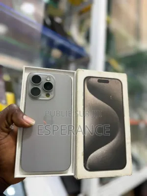 Apple iPhone 15 Pro Max 256 GB Gris