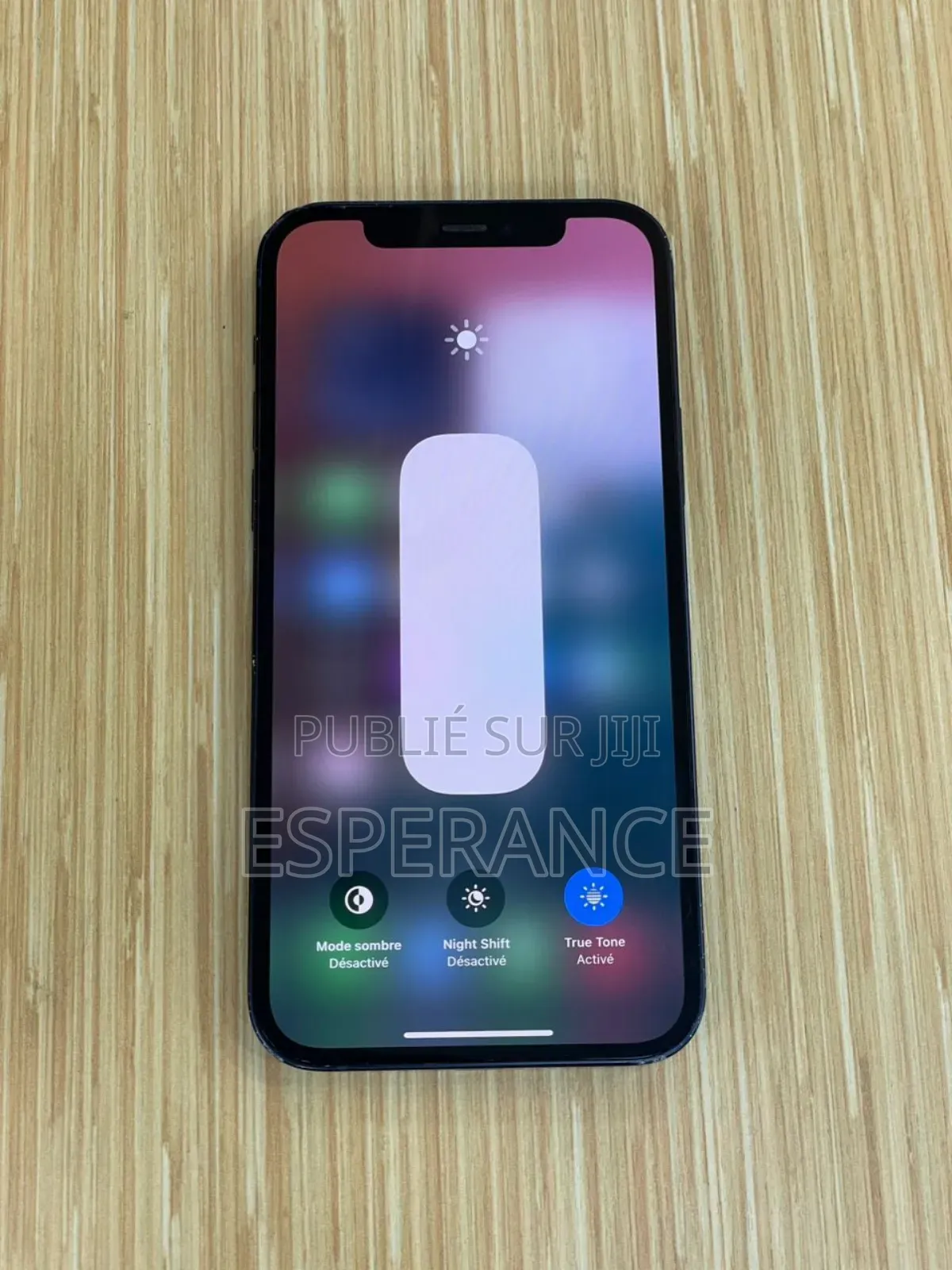 Apple iPhone 12 64 GB Noir