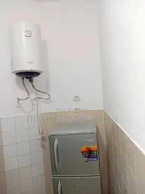 Meublé 1chbre Appartement dans Appartement, Koumassi à Louer