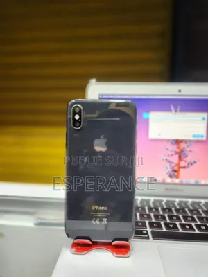 Apple iPhone X 64 GB Noir