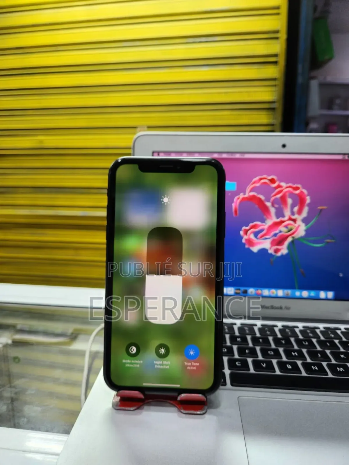 Apple iPhone XR 64 GB Noir