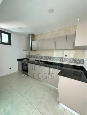 3chbre Appartement dans Appartement, Cocody à Louer
