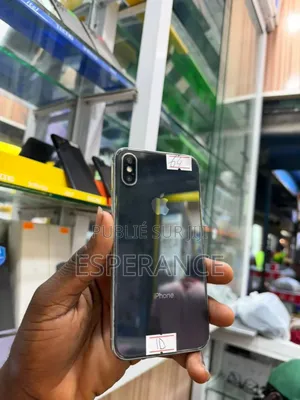 Apple iPhone X 64 GB Noir