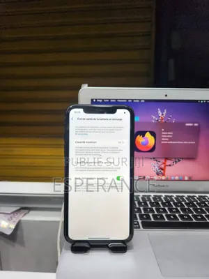Apple iPhone XR 64 GB Noir