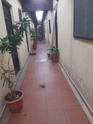 Meublé 1chbre Appartement dans Marcory à Louer