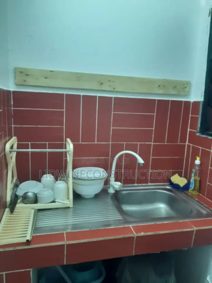 Meublé 1chbre Appartement dans Marcory à Louer