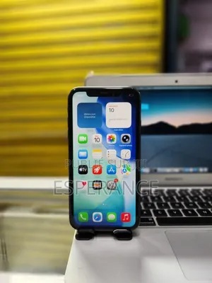 Apple iPhone 11 64 GB Noir