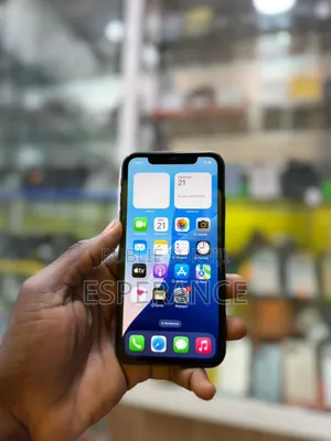 Apple iPhone 11 64 GB Noir
