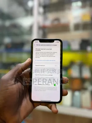 Apple iPhone 11 64 GB Noir