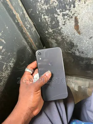 Apple iPhone XR 64 GB Noir