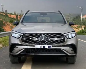 Neuf Mercedes-Benz GLC-Class 2025 Gris