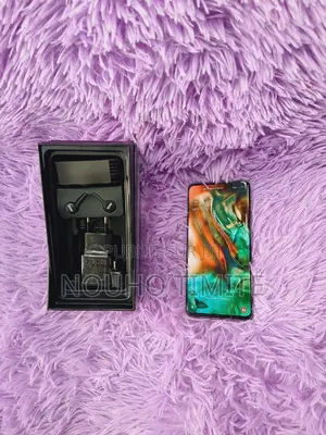 Nouveau Samsung Galaxy S10 128 GB Noir