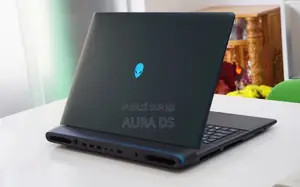 Neuf Dell Alienware 18 Area-51 32GB Intel Core Ultra 9 SSD 2T