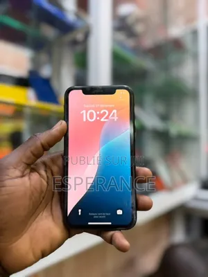 Apple iPhone XR 64 GB Noir