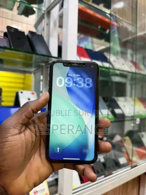 Apple iPhone 11 64 GB Noir