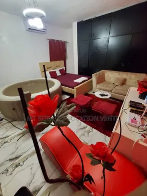 Meublé 1chbre Appartement dans Yopougon à Louer