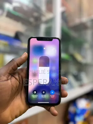 Apple iPhone 11 64 GB Noir