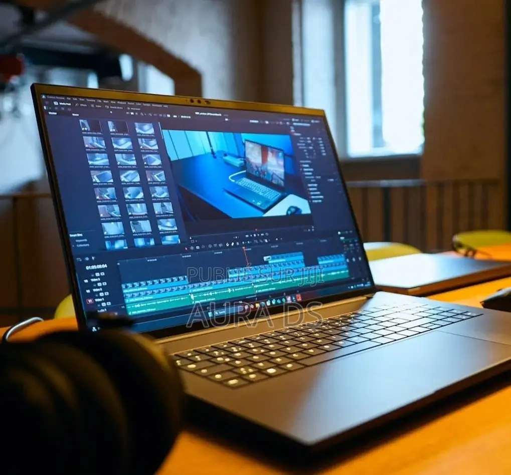 Nouveau Razer Blade Advanced 64GB Intel Core i9 SSD 2T
