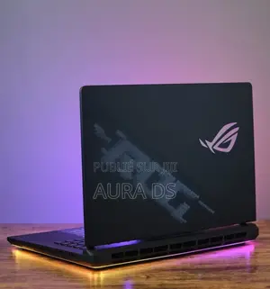 Neuf Asus ROG Strix SCAR Edition 32GB Intel Core Ultra 9 SSD 2T