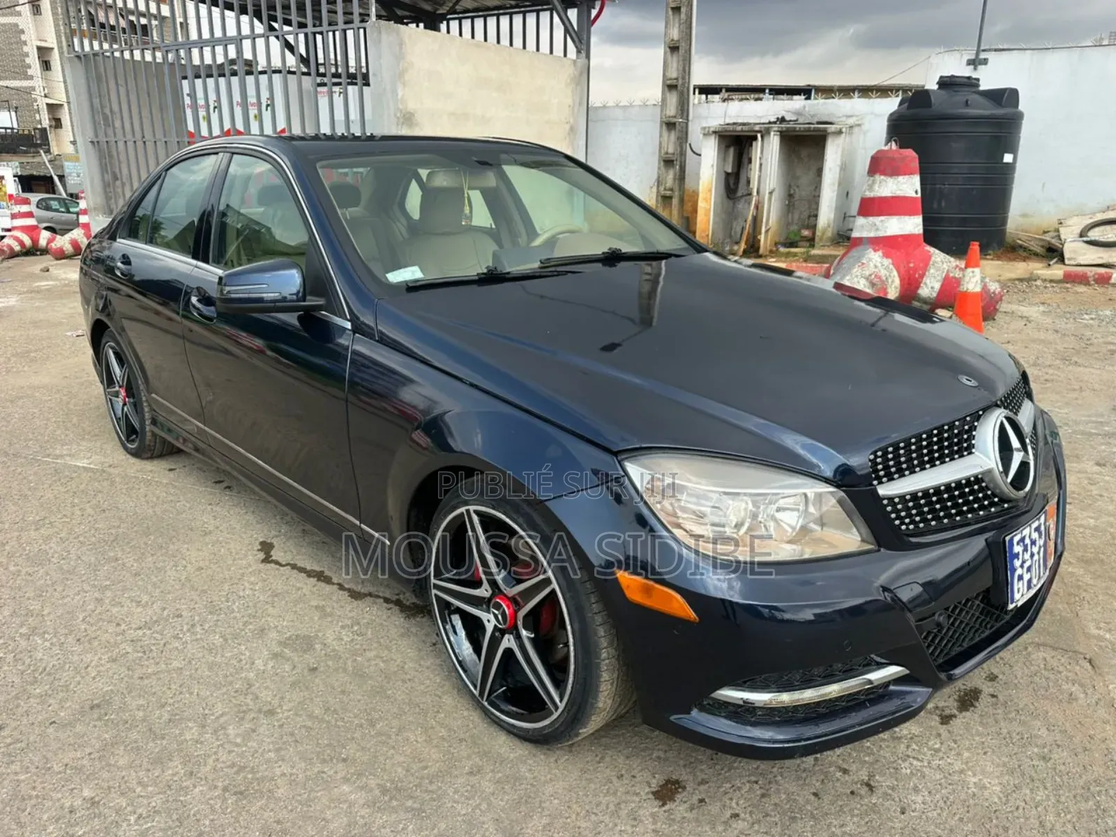 Mercedes-Benz C300 Luxury Sedan AWD (3.0L 6cyl 7A) 2009 Noir