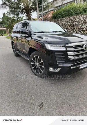 Toyota Land Cruiser Prado 2018 Noir