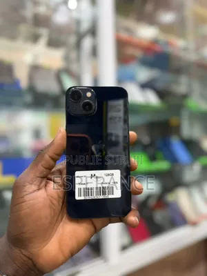 Apple iPhone 13 128 GB Noir