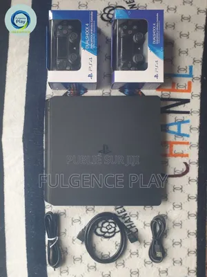 Ps4 Slim Encore Neuve Vendue Avec Reçu d'Achat Garantie De 6 Mois