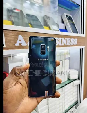 Neuf Samsung Galaxy S9 128 GB Bleu