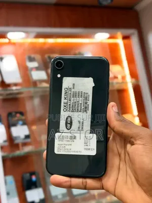 Apple iPhone XR 128 GB Noir