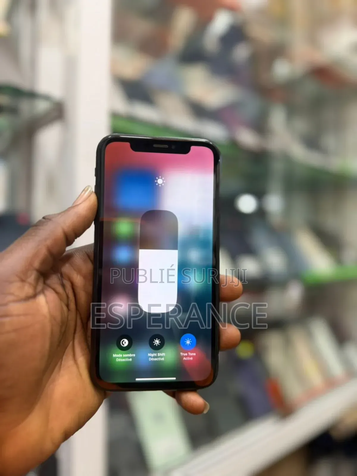 Apple iPhone XR 64 GB Noir